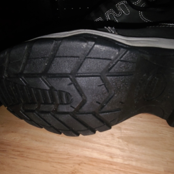 Work boots - Picture 4 of 5